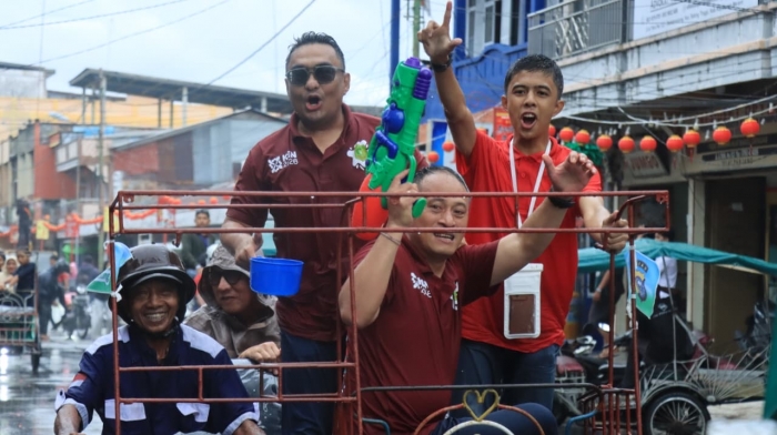 Meriahnya Festival Perang Air di Riau: Merawat Tradisi, Jaga Persaudaraan
