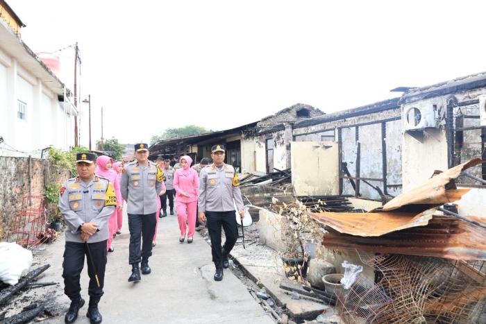 Kebakaran Aspol Pintu Angin, Kapolda Riau Pastikan Bantuan dan Pemulihan